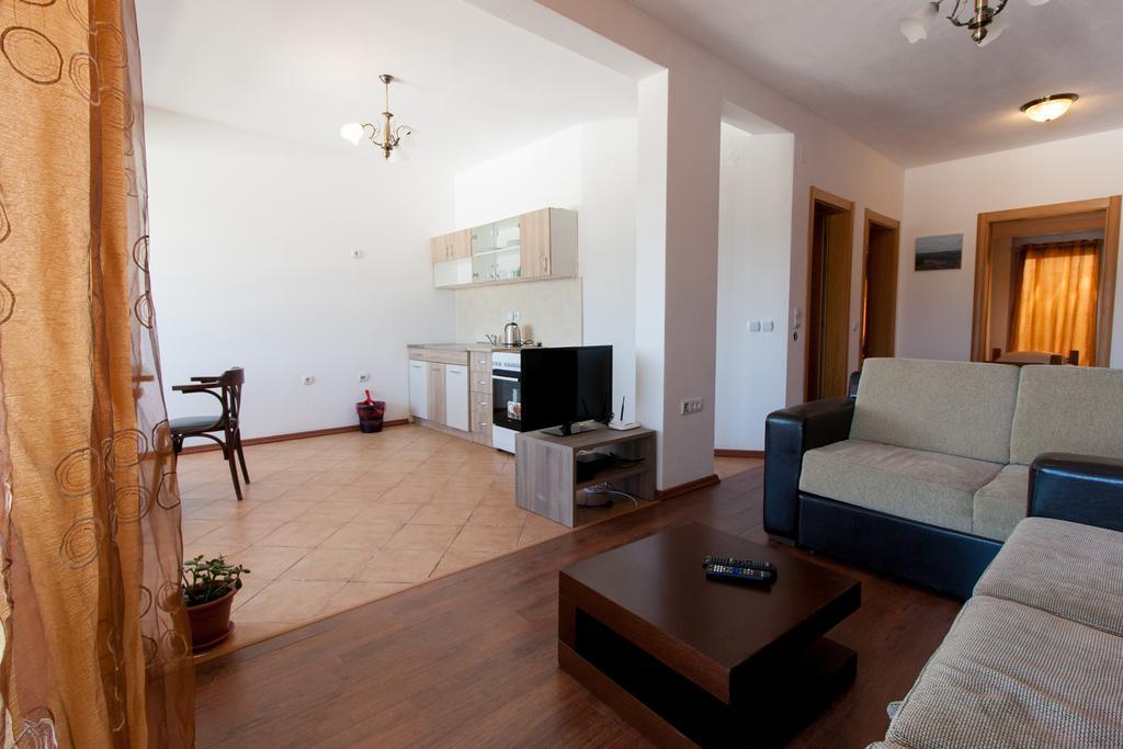 Art I Apartments Ulcinj Eksteriør billede