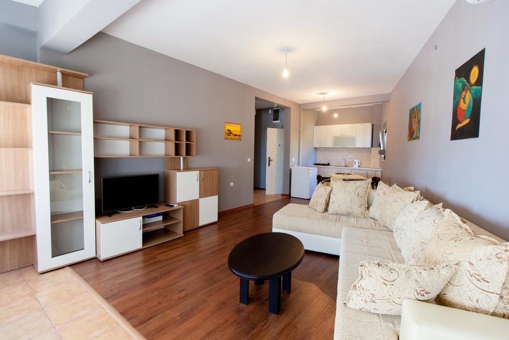Art I Apartments Ulcinj Eksteriør billede